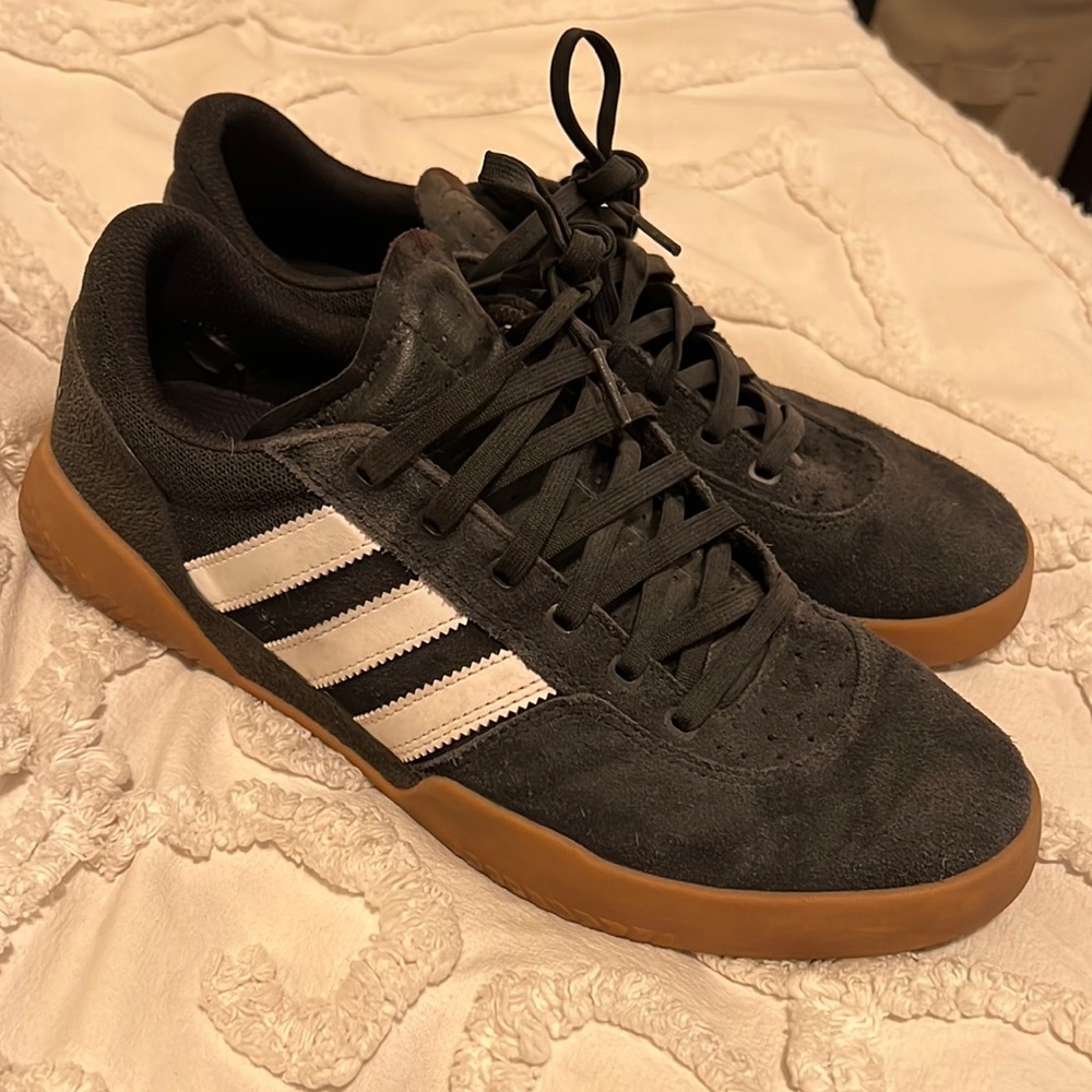 Adidas size 9